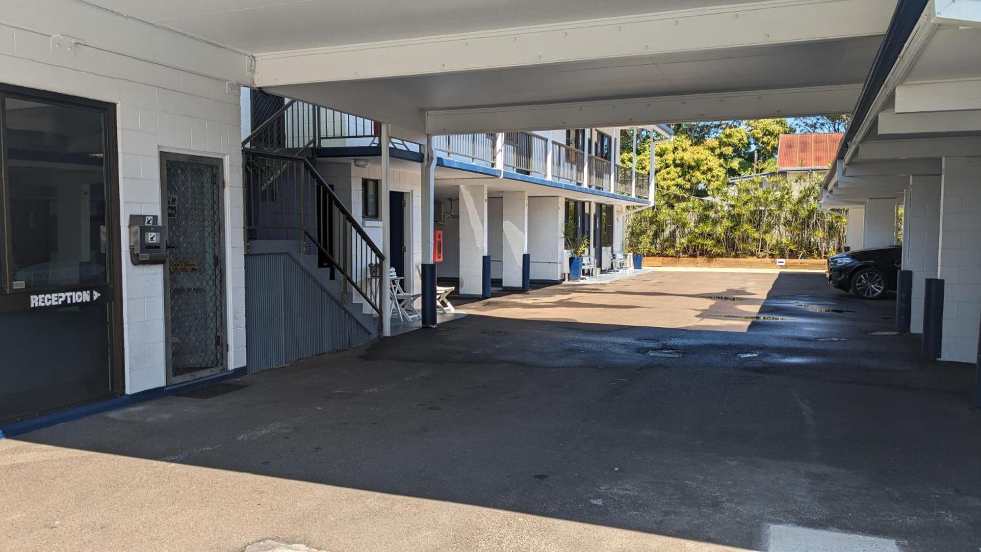 Moffat Beach Motel Калаундра Екстер'єр фото