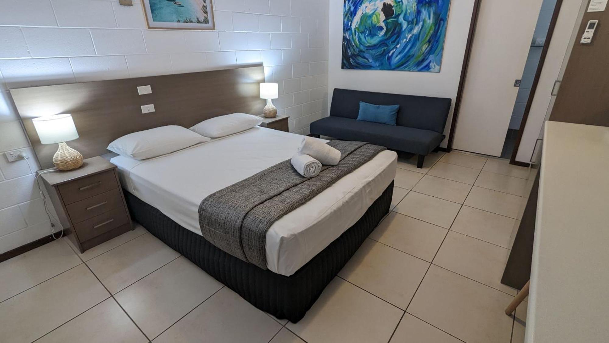Moffat Beach Motel Калаундра Екстер'єр фото