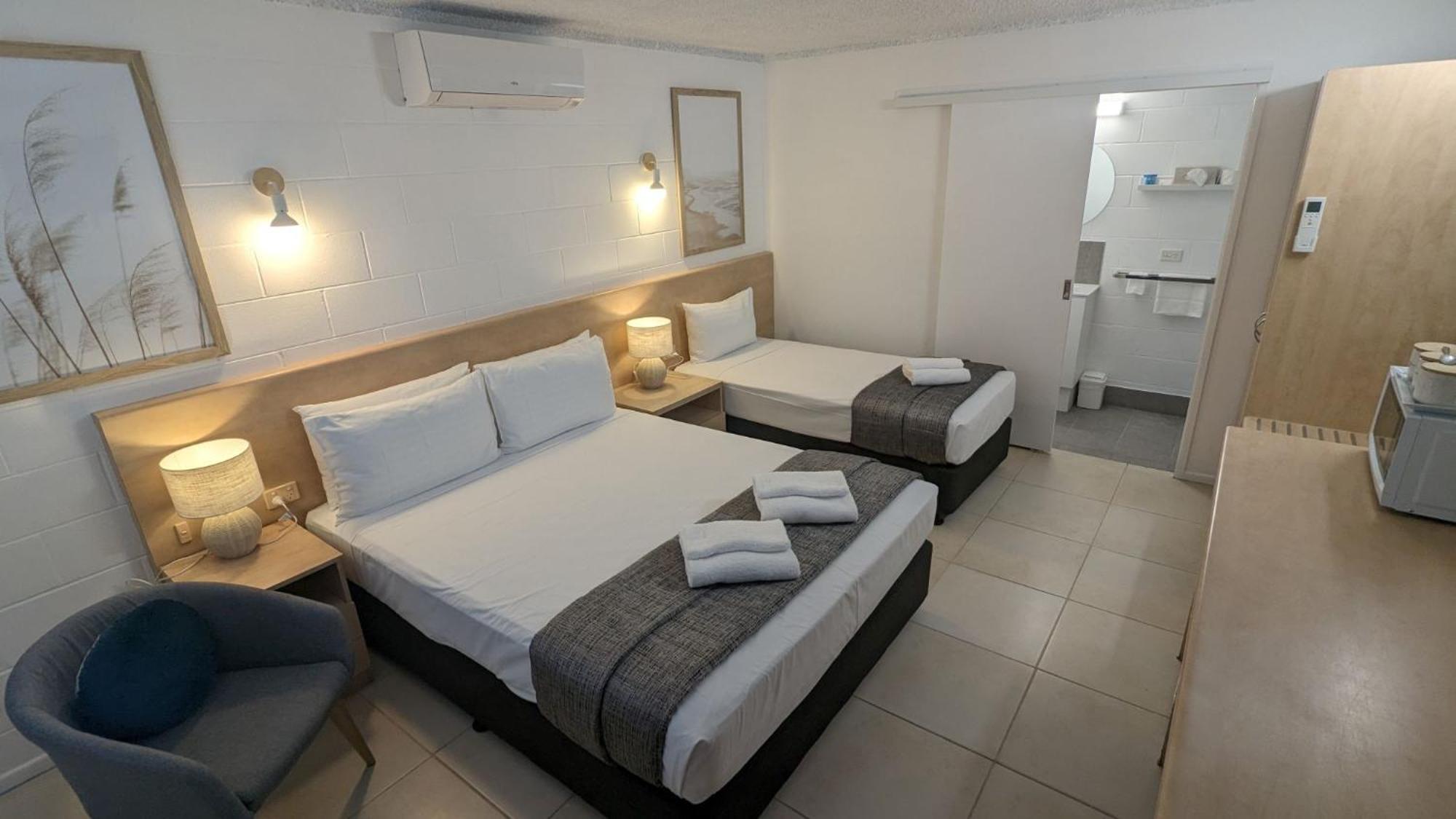 Moffat Beach Motel Калаундра Екстер'єр фото
